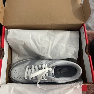 Grey Nike dunks